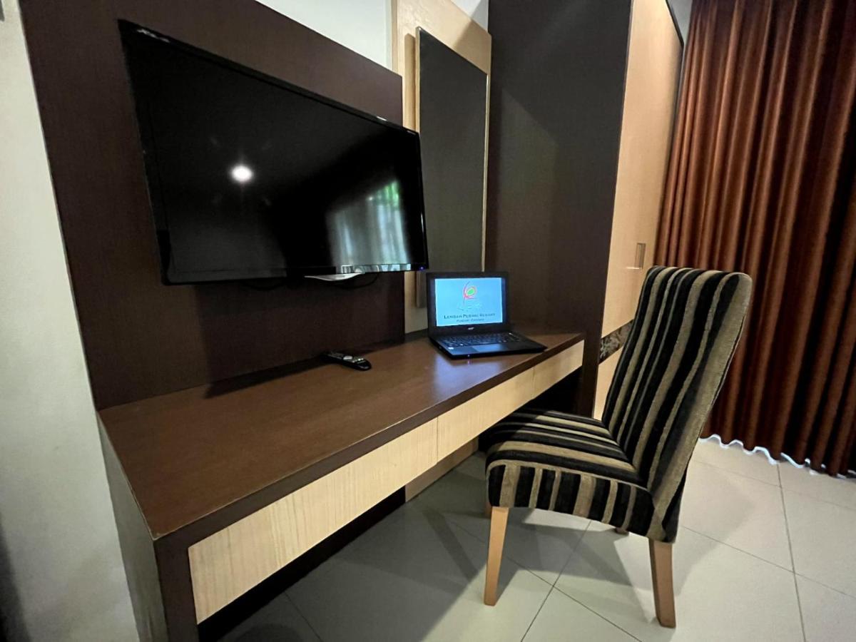 Lembah Permai Resort Sindanglaya エクステリア 写真