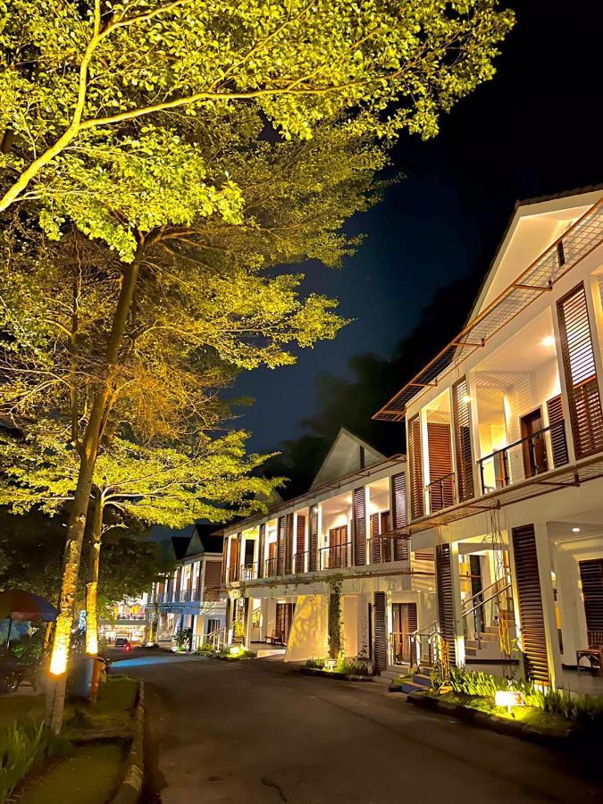 Lembah Permai Resort Sindanglaya エクステリア 写真